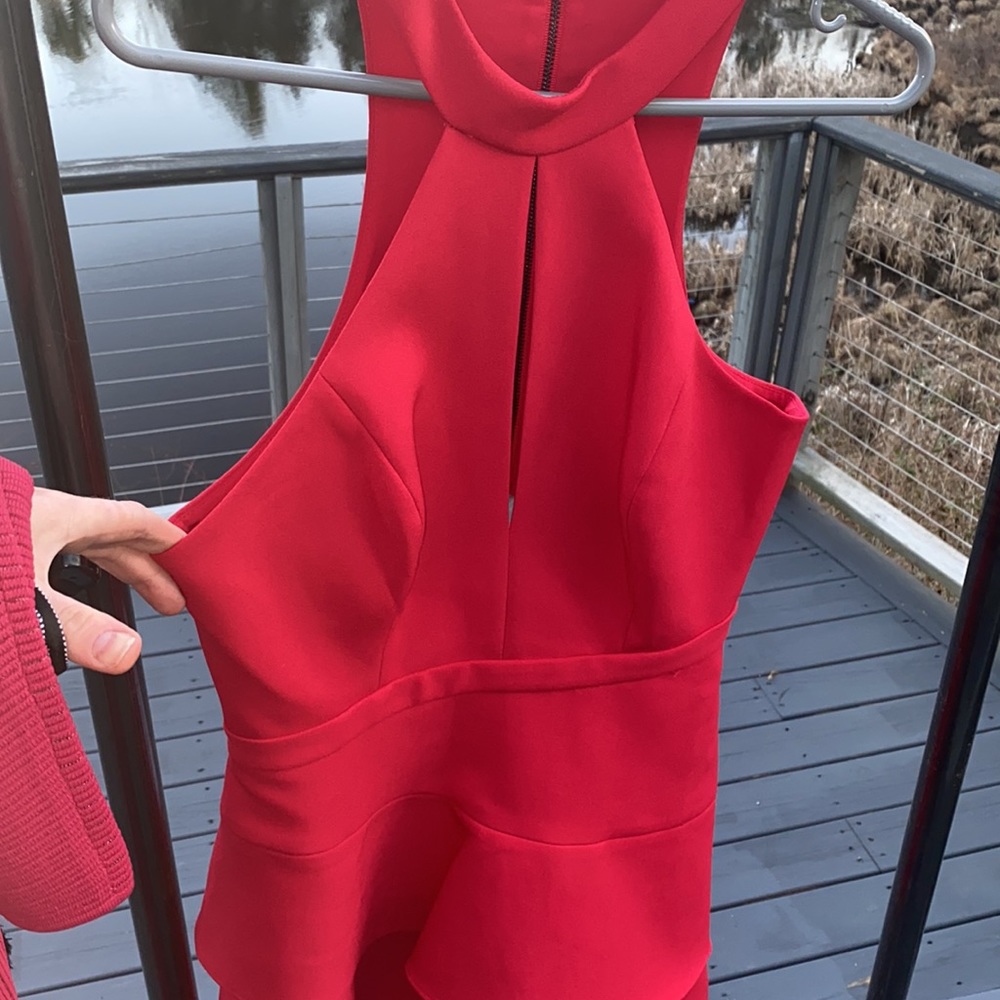 BCBG Rio Red Cocktail Ruffle Dress Sze 8 - Picture 4 of 10